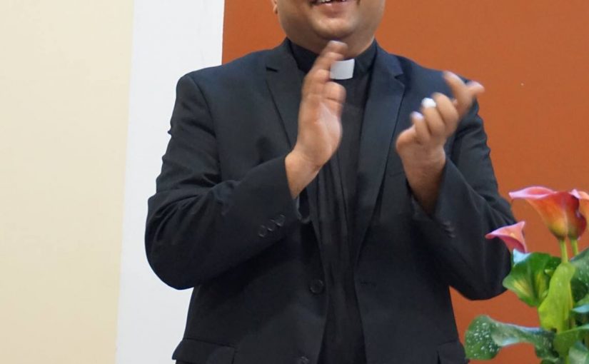 Ordination d&rsquo;Akhmal Samedi 3 octobre 2015 et première messe